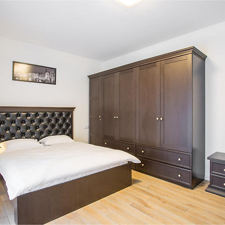 לבוב Elite Apartments מראה חיצוני תמונה